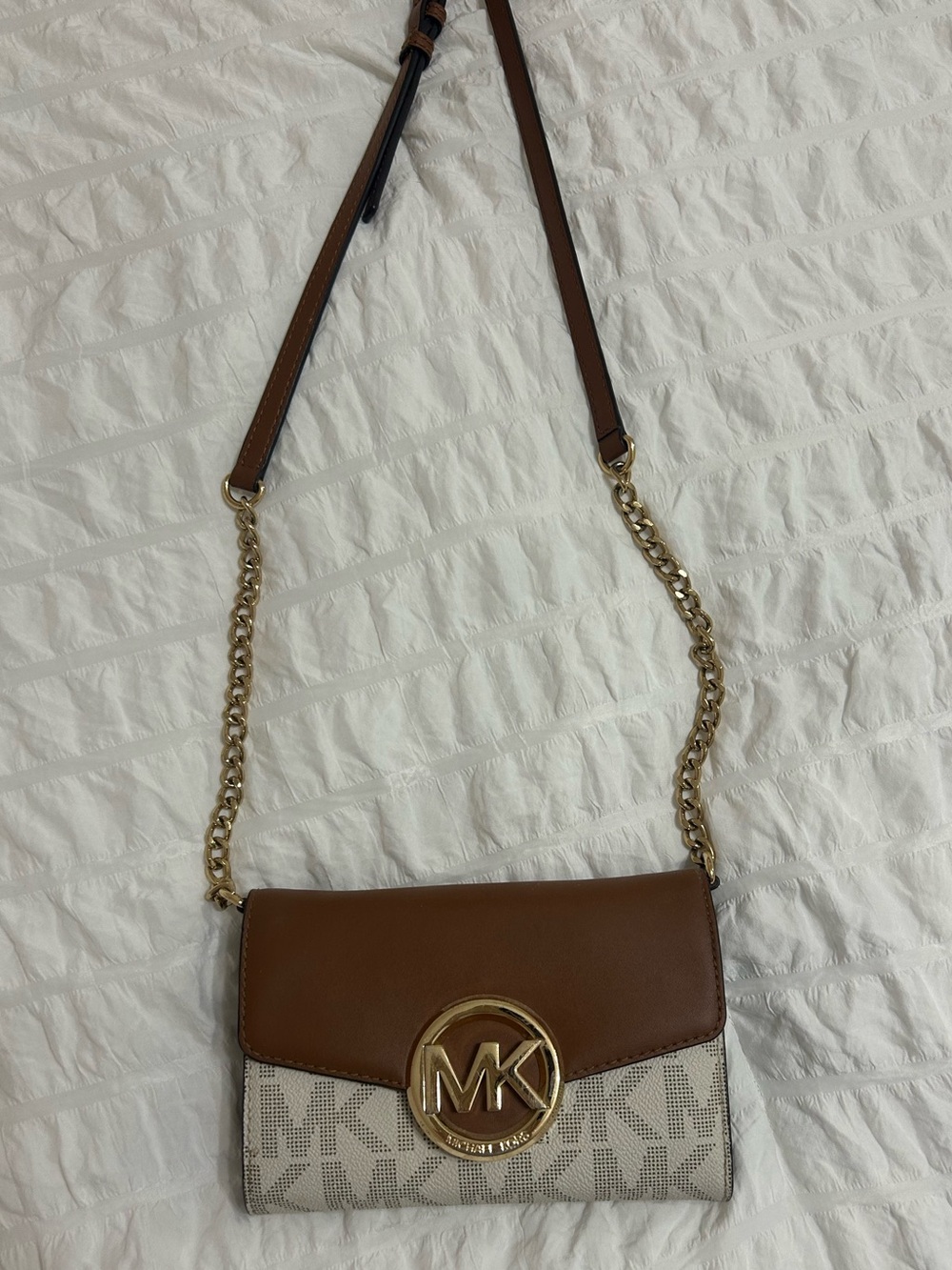 Michael Kors crossbody